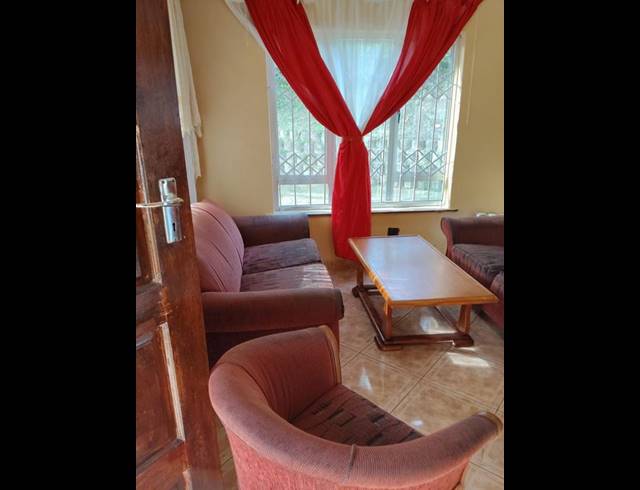 3 BEDROOM HOUSE FOR SALE IN RESERVOIR HILLS